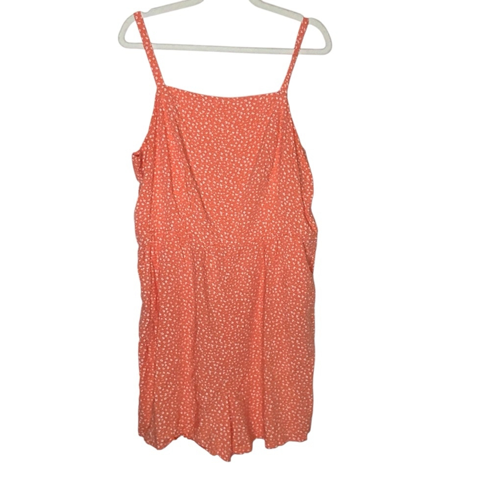Old Navy orange romper with adjustable straps. Size XL